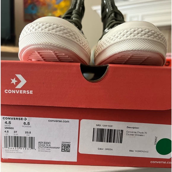 CONVERSE - Chuck 70 - Olive Green - Vulcanized rubber toe & platform outsole - Picture 2 of 10